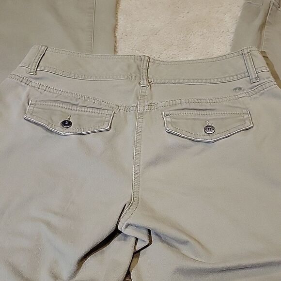 Vintage Tommy Hilfiger Khaki Flare, Size 4 - Picture 4 of 7